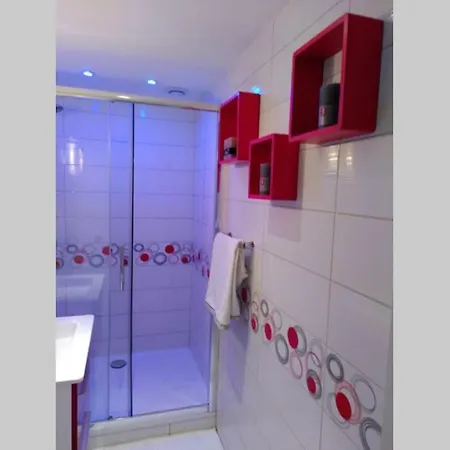 Nid douillet F2, jardin, piscine, parking, plage 200 m Palavas Buitenkant foto